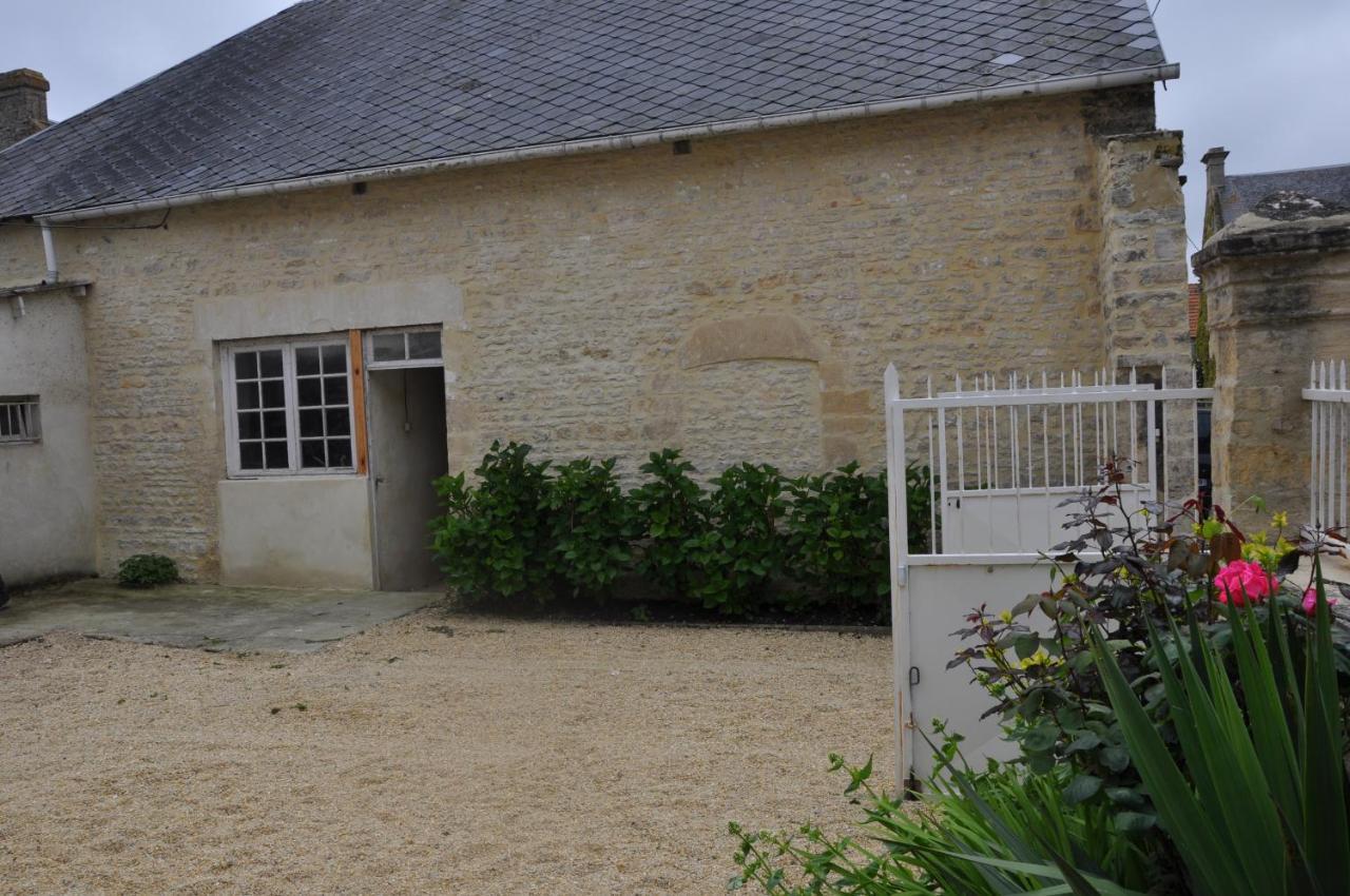 Le Petit Clos Du Bessin Longues-sur-Mer Kültér fotó