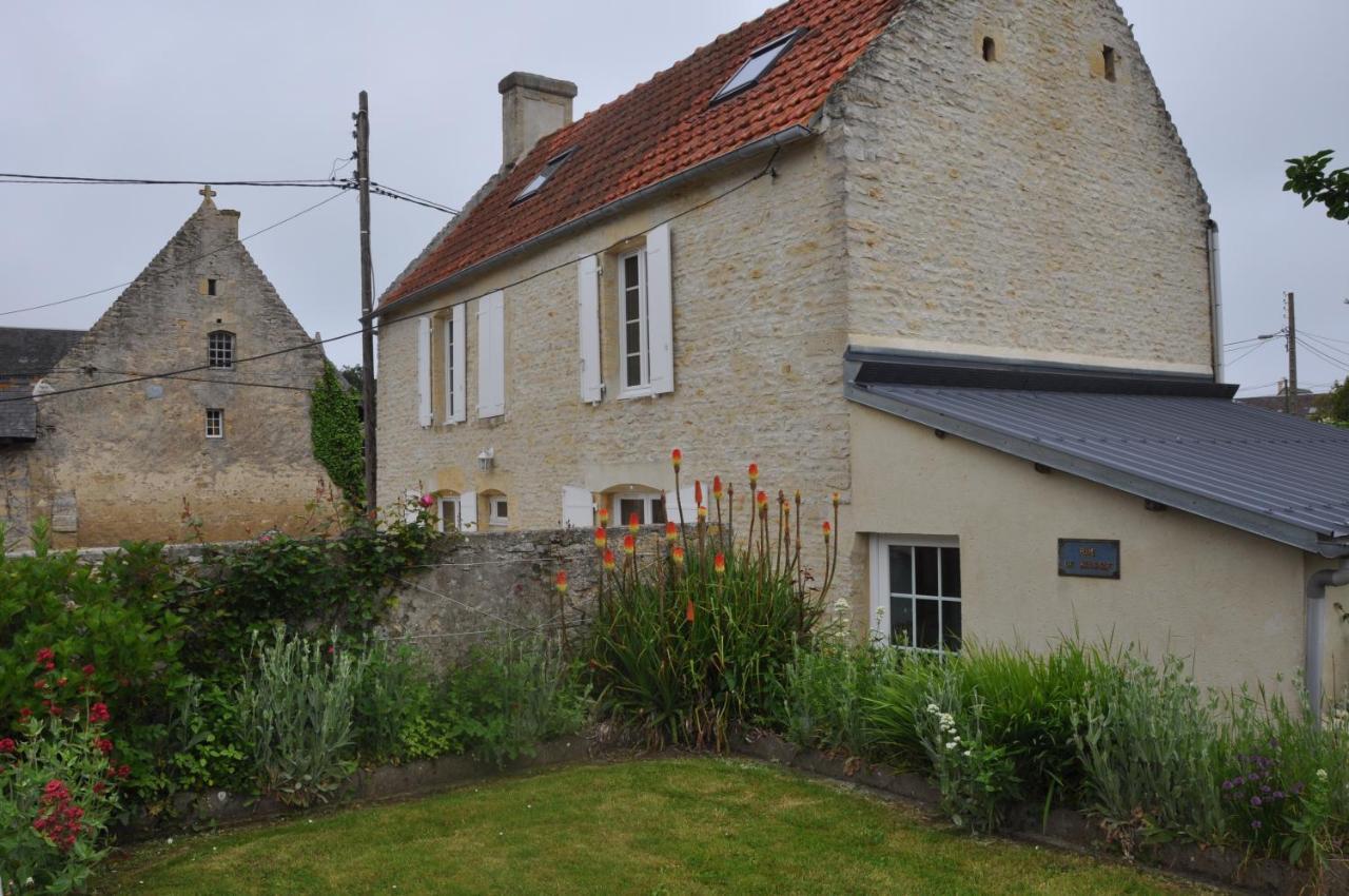 Le Petit Clos Du Bessin Longues-sur-Mer Kültér fotó
